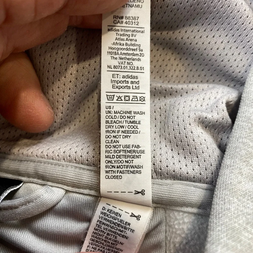 Adidas ClimaWarm Hoodie Mens M White Gray Pullover Performance CV7190 2017